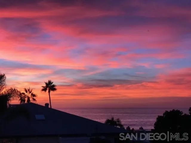 230 Prospect Street, Unit 33 La Jolla, CA 92037 - Photo 2 of 27 a view of a city