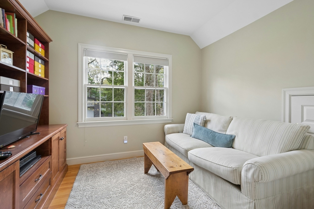 1 Munroe Road Lexington, MA 02421 - Photo 21 of 42 Gallery Image 21