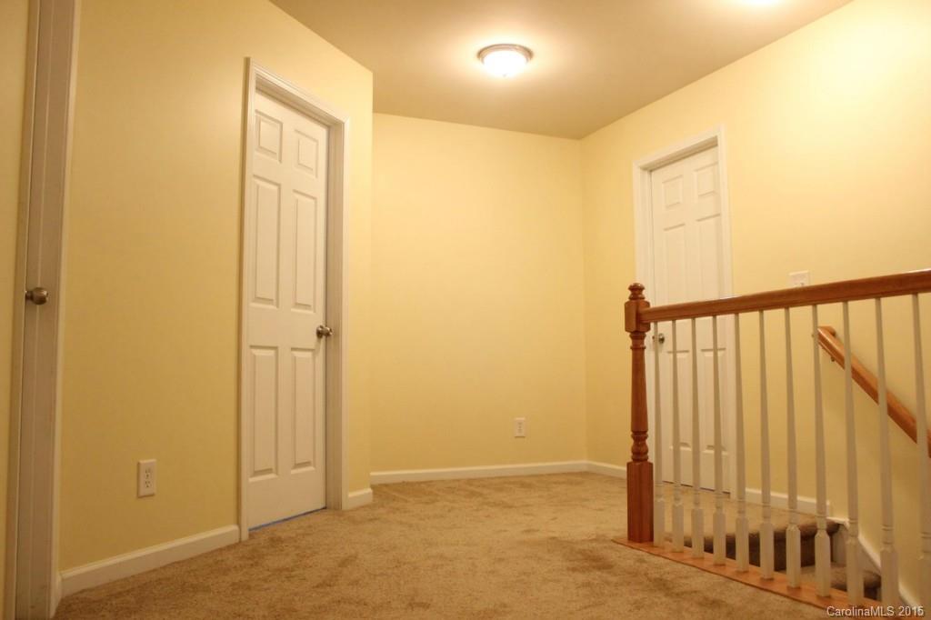 16002 Raptor Court Charlotte, NC 28278 - Photo 10 of 20 Gallery Image 10
