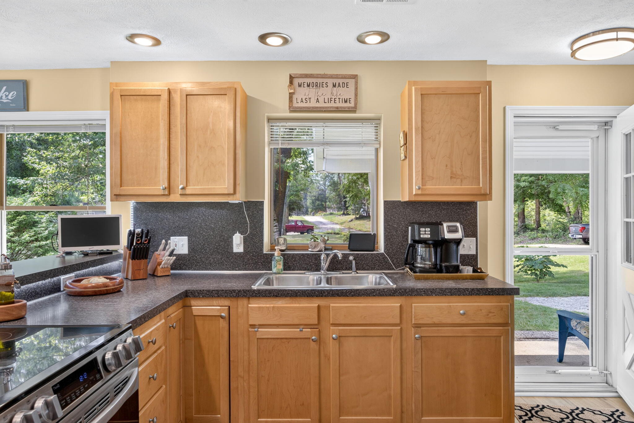 14130 Birch Road Evart, MI 49631 - Photo 9 of 49 30-web-or-mls-3Y2A8995