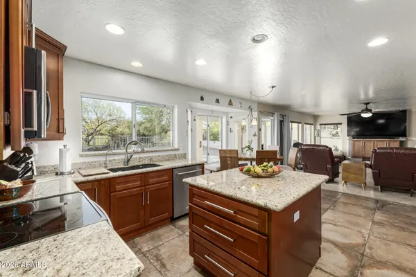 $850,000 | 4627 East La Mirada Way, Phoenix, AZ 85044