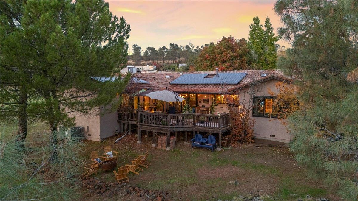 3900 Loma Drive Shingle Springs, CA 95682 - Photo 44 of 55 an outdoor space with seating