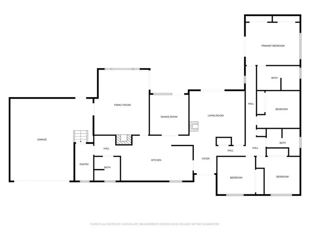 a view of a entryway with washer and dryer
