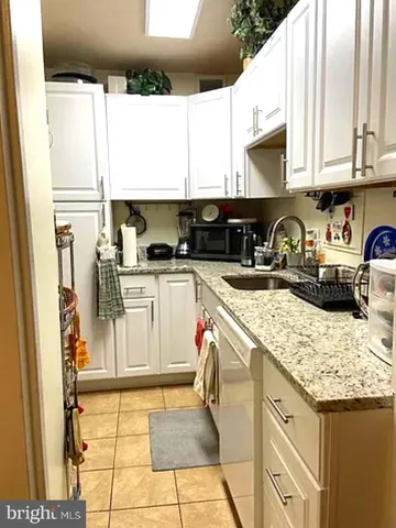 $1,400 | 1836 Metzerott Road, Unit 916, Adelphi, MD 20783