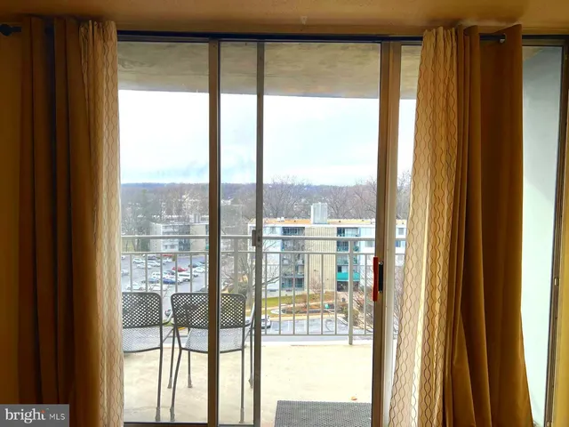 $1,400 | 1836 Metzerott Road, Unit 916, Adelphi, MD 20783