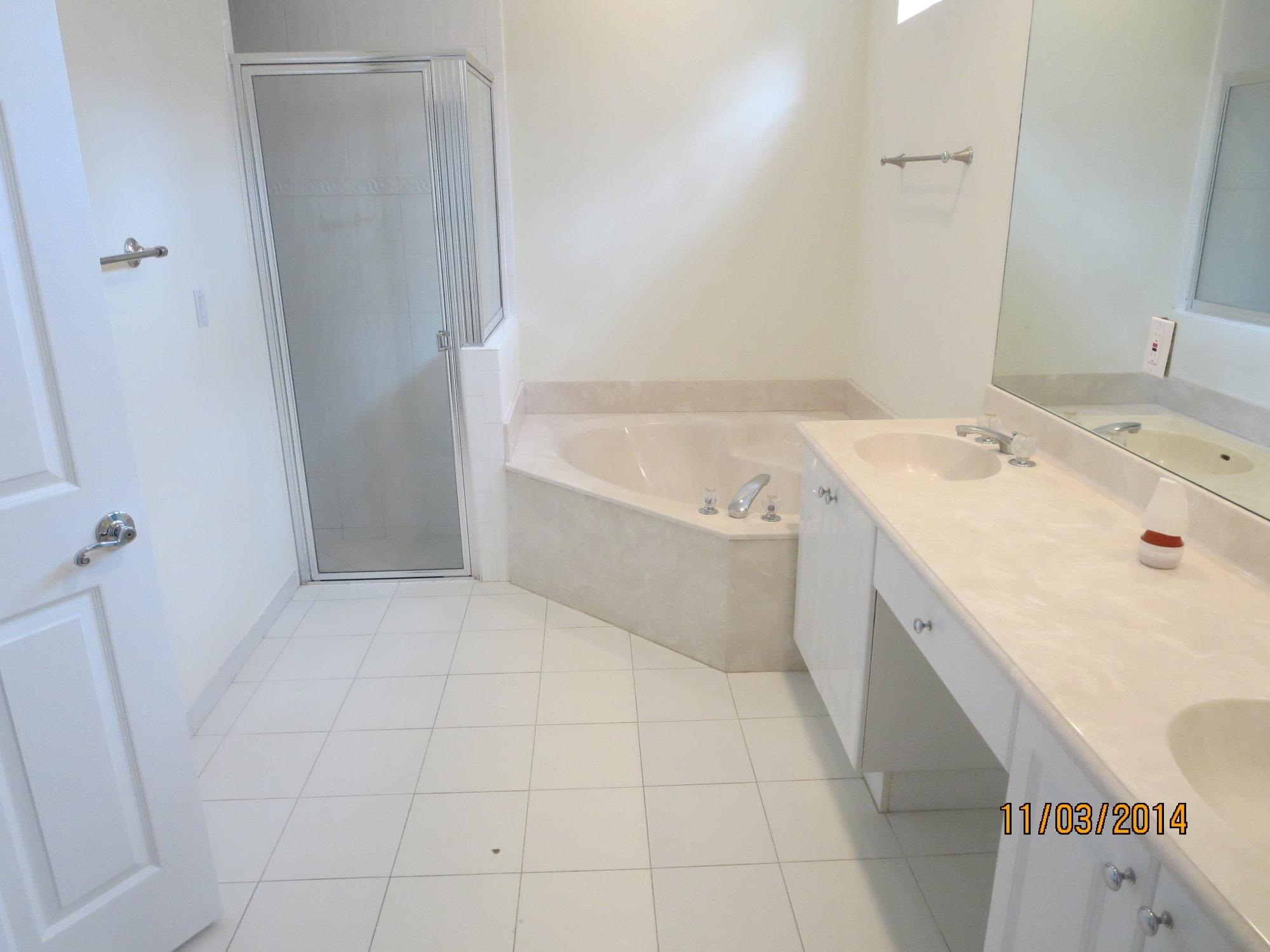 1585 Southwest 4th Circle Boca Raton, FL 33486 - Photo 7 of 28 007