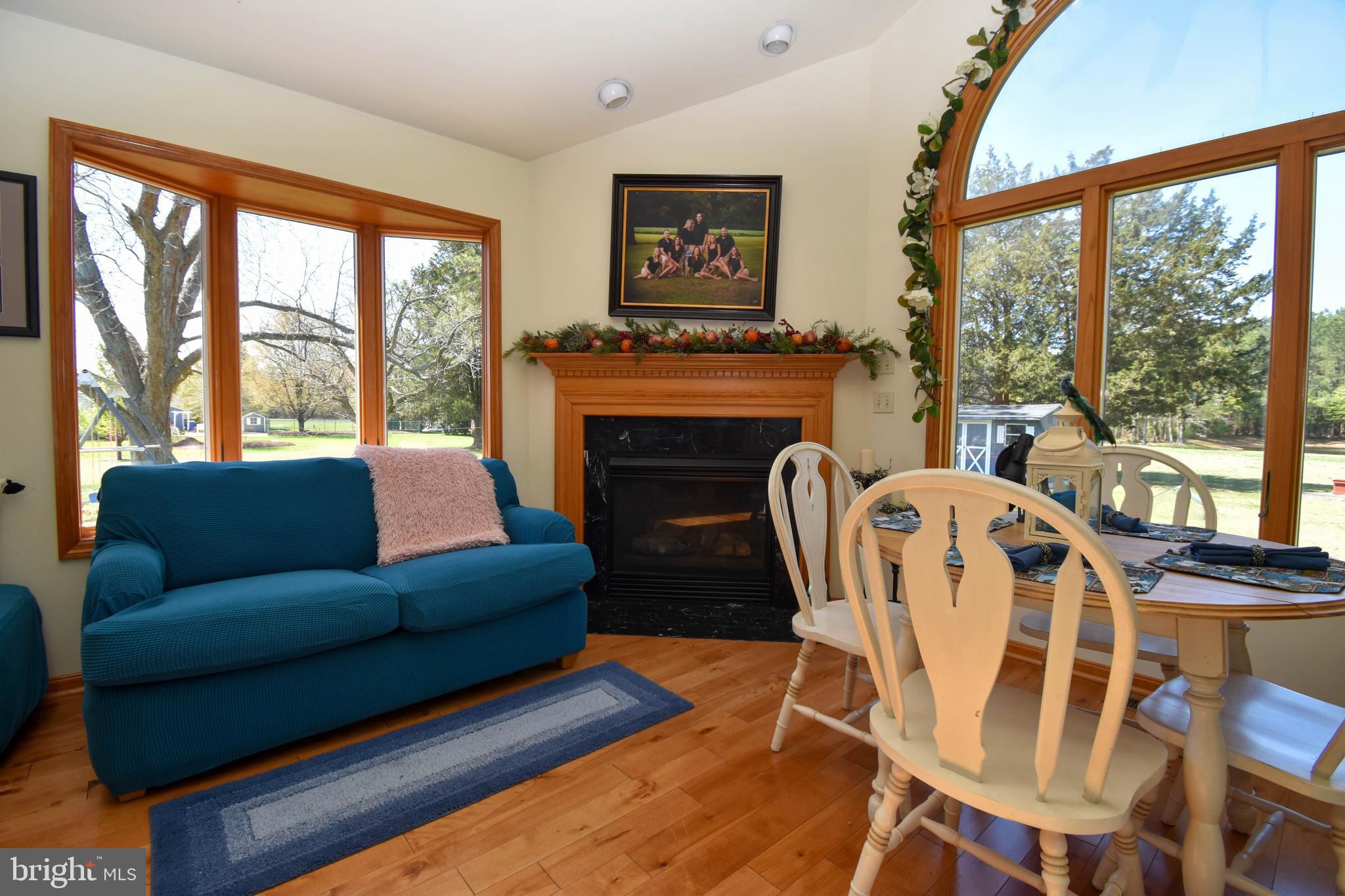 24807 Hollis Road Georgetown, DE 19947 - Photo 10 of 36 Sunroom
