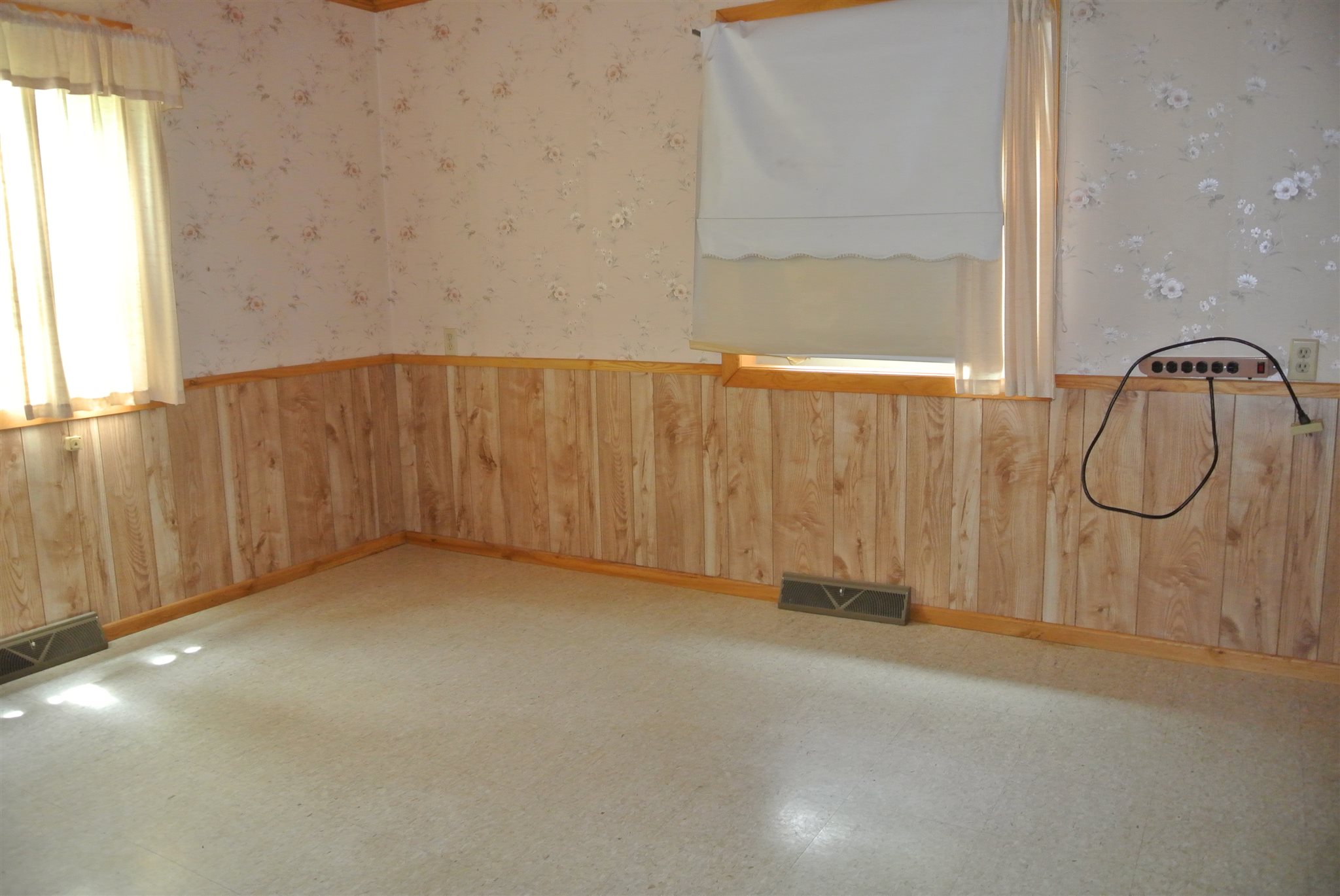 1307 Lakeview Bend Rochester, IN 46975 - Photo 14 of 36