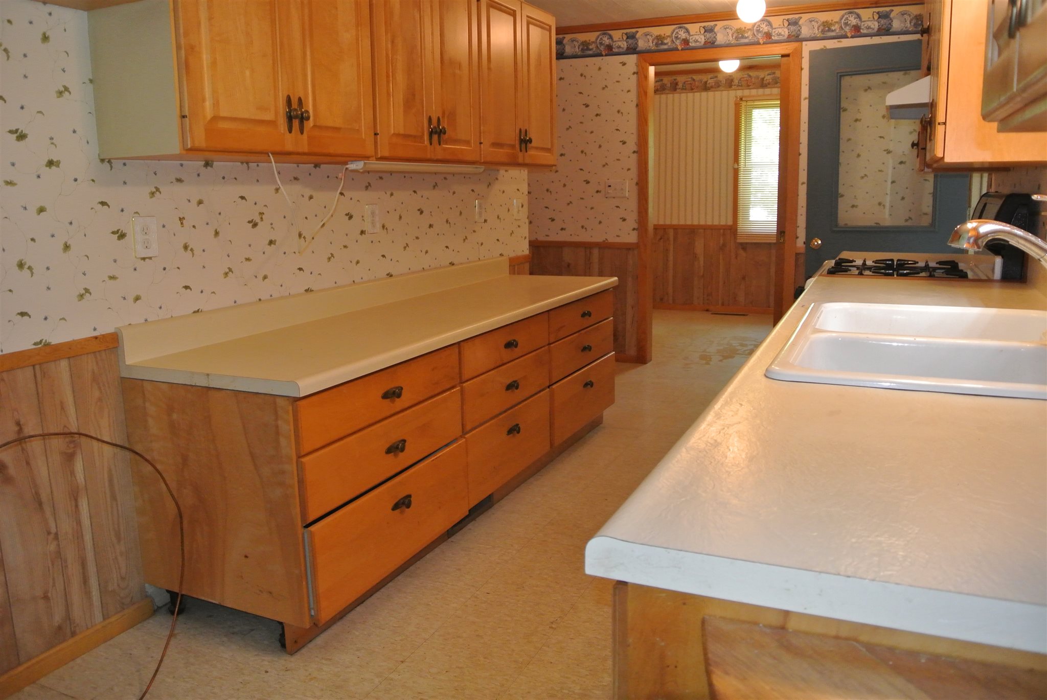 1307 Lakeview Bend Rochester, IN 46975 - Photo 8 of 36