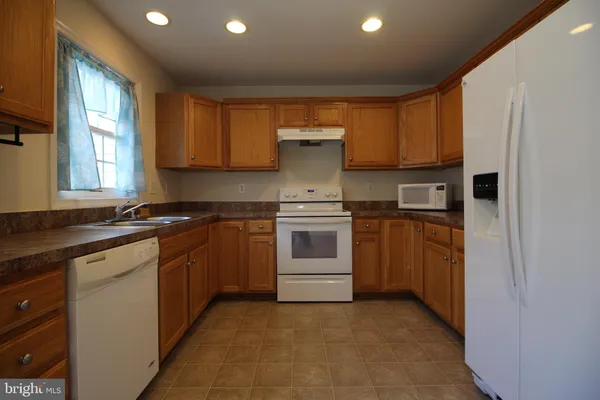 $2,600 | 12918 Ethel Rose Way, Boyds, MD 20841