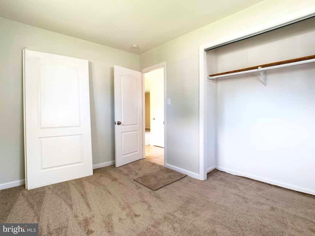 61 Granite Road Levittown, PA 19057 - Photo 17 of 20