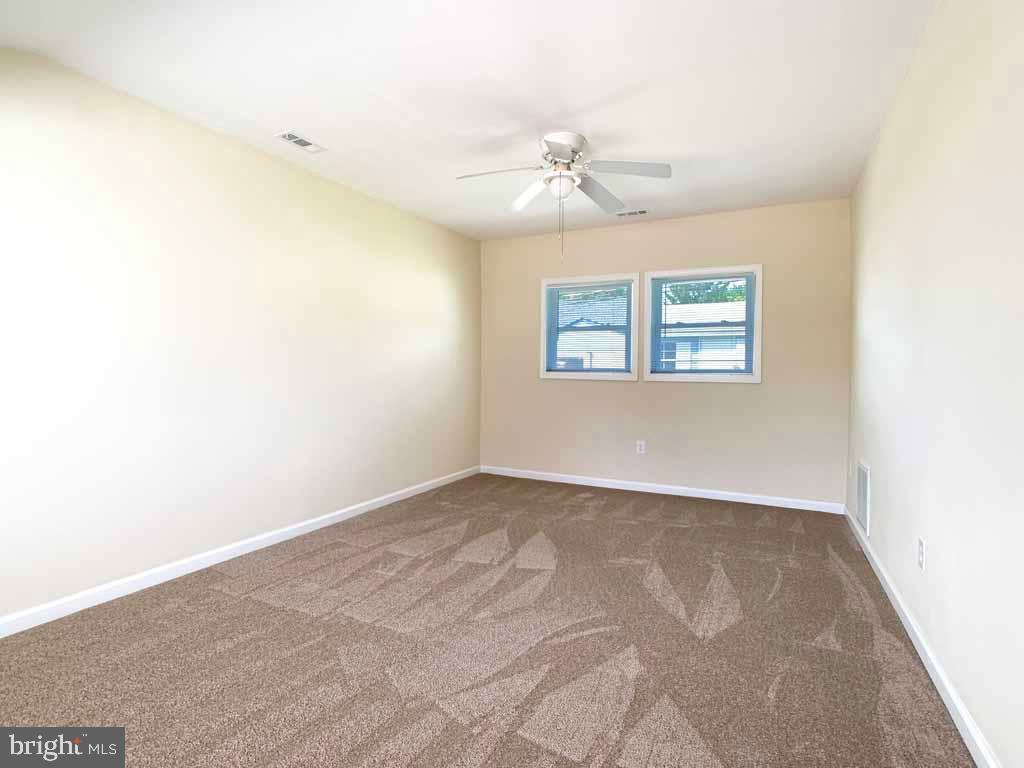 61 Granite Road Levittown, PA 19057 - Photo 18 of 20