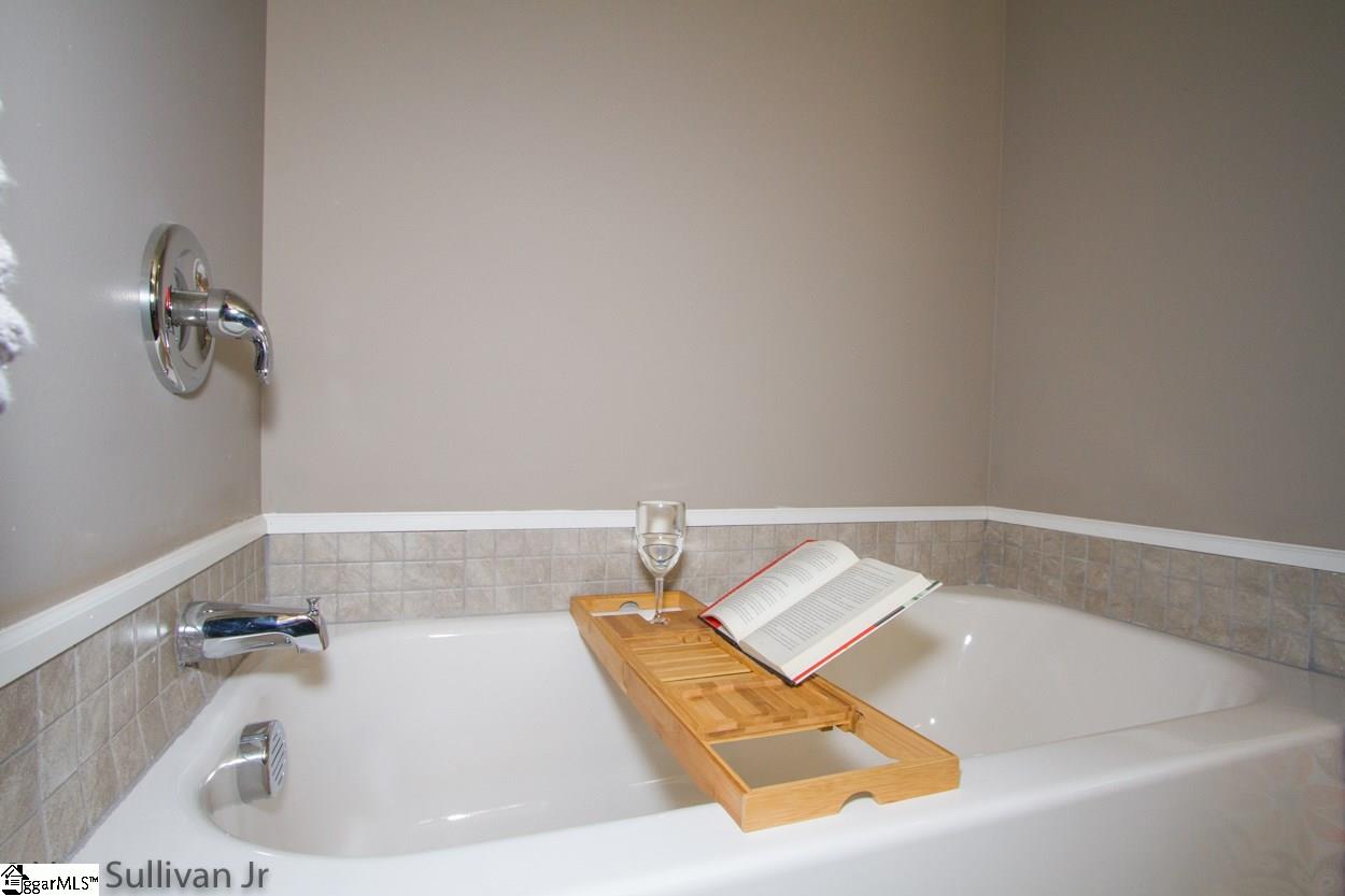 104 East Church Road Easley, SC 29642 - Photo 26 of 36