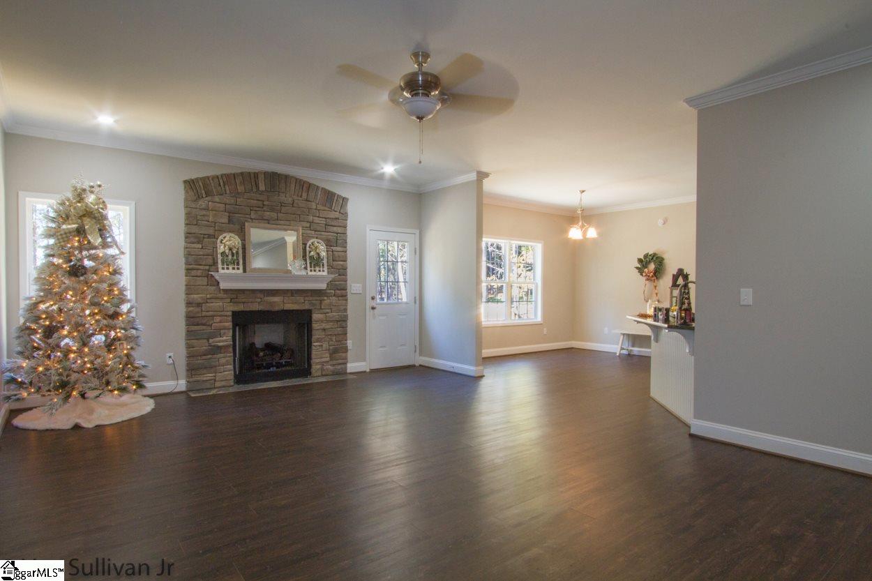 104 East Church Road Easley, SC 29642 - Photo 4 of 36