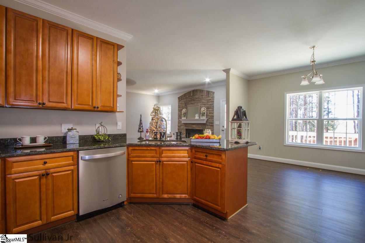 104 East Church Road Easley, SC 29642 - Photo 9 of 36