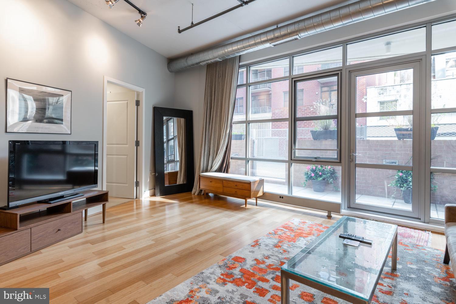 1444 Church Street Northwest, Unit 101 Washington, DC 20005 - Photo 6 of 24 Living Room