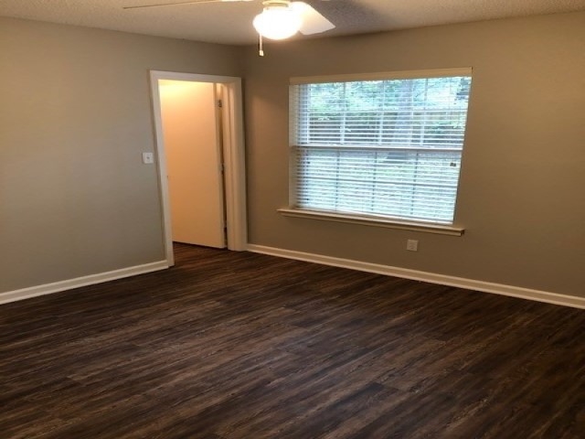 1887 Folkstone Road Tallahassee, FL 32312 - Photo 5 of 12