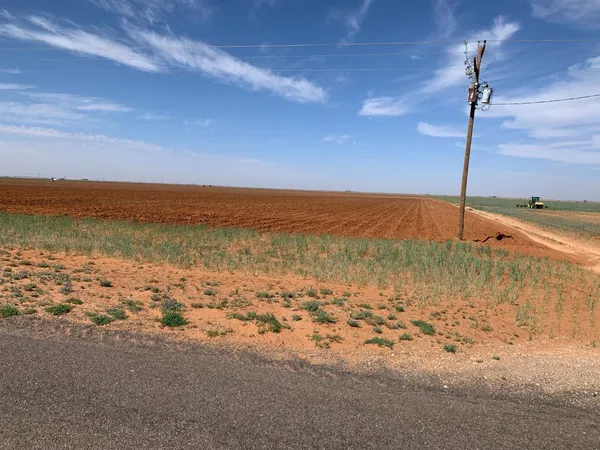 $659,000 | 3261 Fm 3261, Ropesville, TX 79358