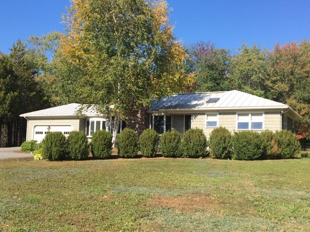 39 Old County Road Rockport, ME 04856 - Photo 1 of 30 Exterior Main