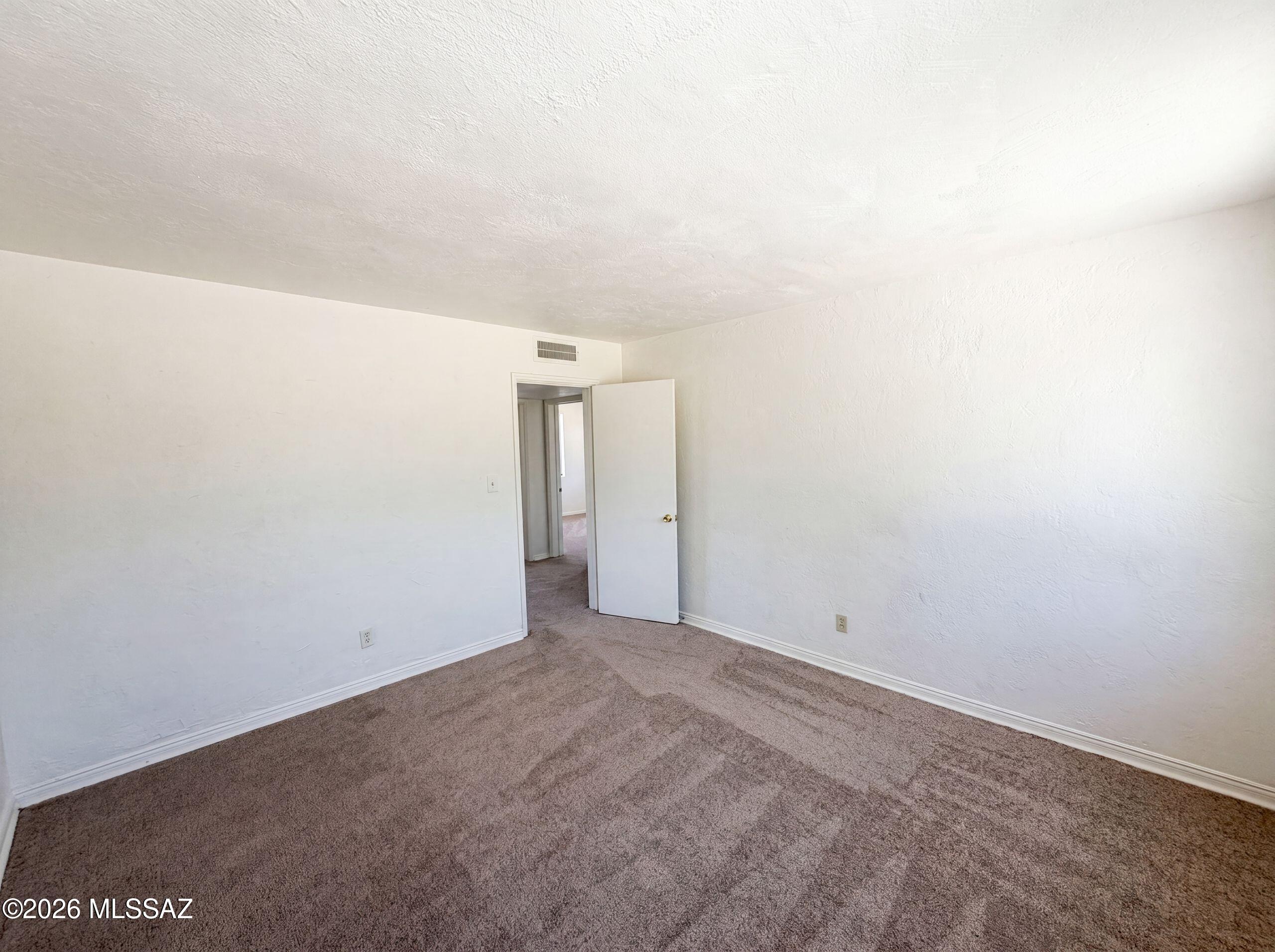 457 East Pastime Road Tucson, AZ 85705 - Photo 11 of 21