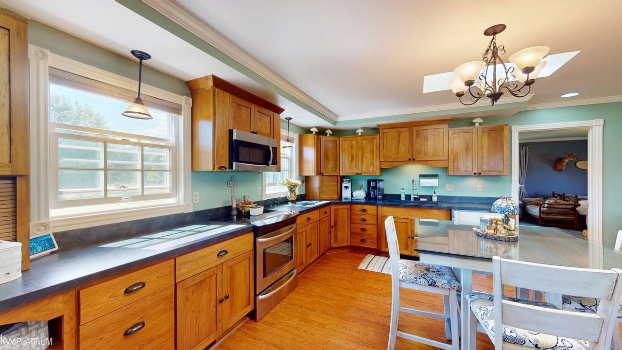 2906 Castor Road Goodells, MI 48027 - Photo 6 of 32