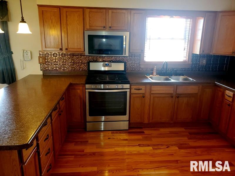 270 Sheffield Road Groveland, IL 61535 - Photo 11 of 43