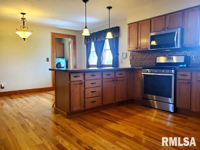 270 Sheffield Road Groveland, IL 61535 - Photo 4 of 43