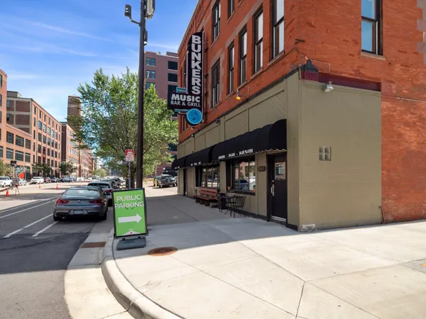 $2,650 | 675 North 1st Street, Unit 407, Minneapolis, MN 55401