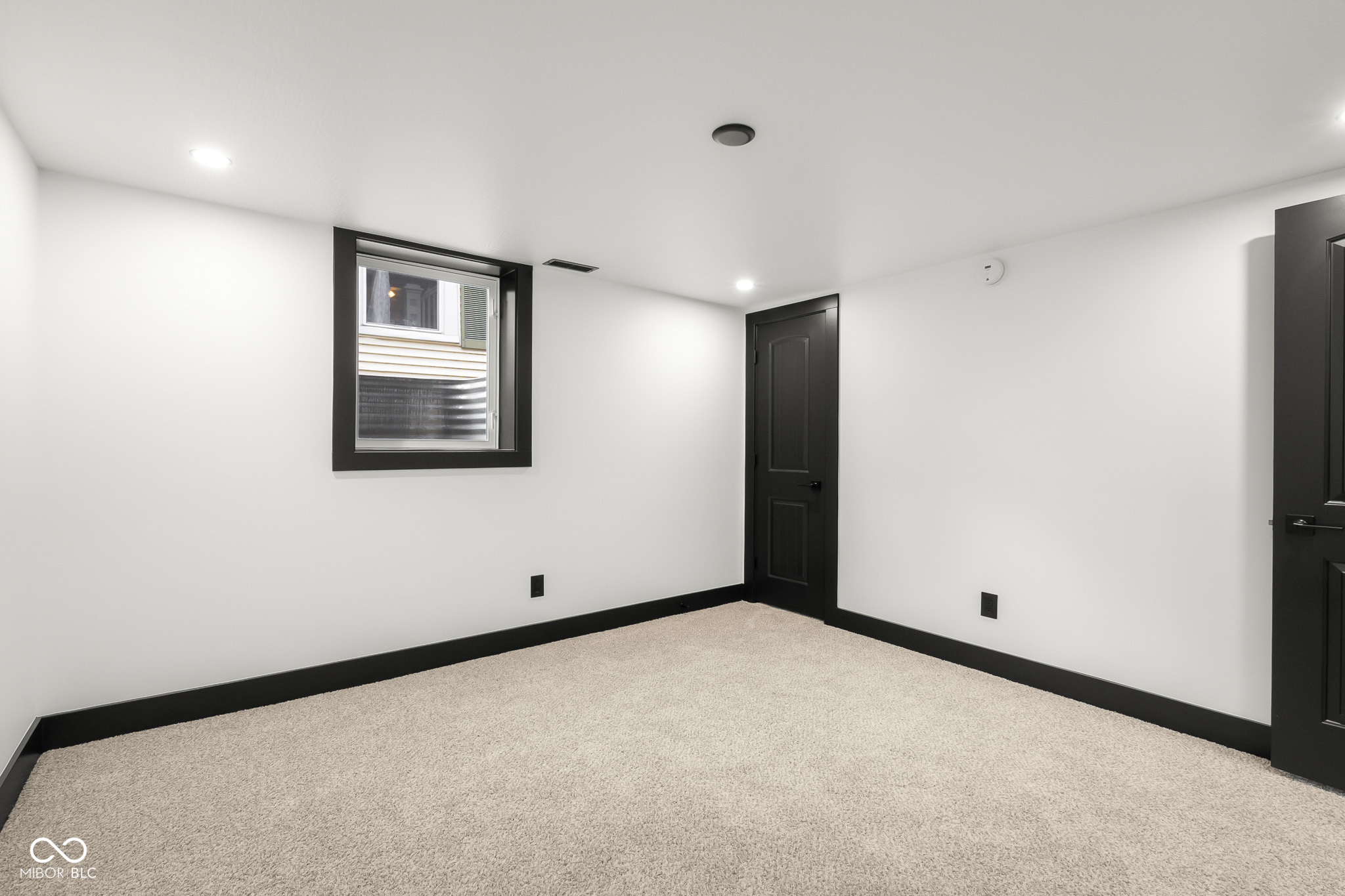 1647 Washington Street Columbus, IN 47201 - Photo 66 of 79
