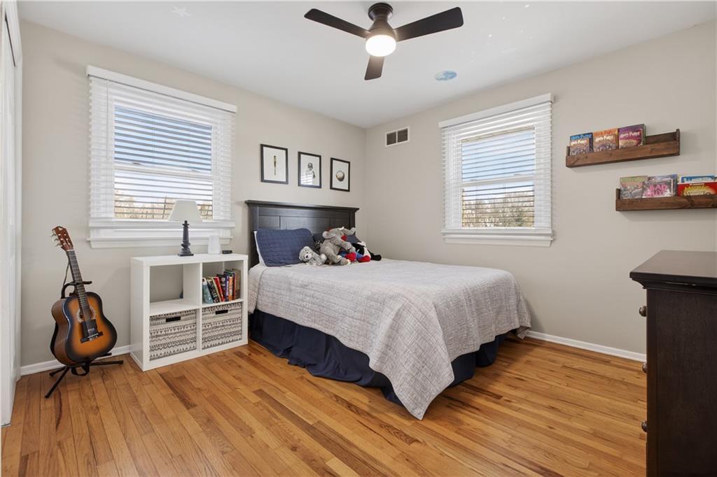 909 Bebout Road Venetia, PA 15367 - Photo 17 of 42 Bedroom 2