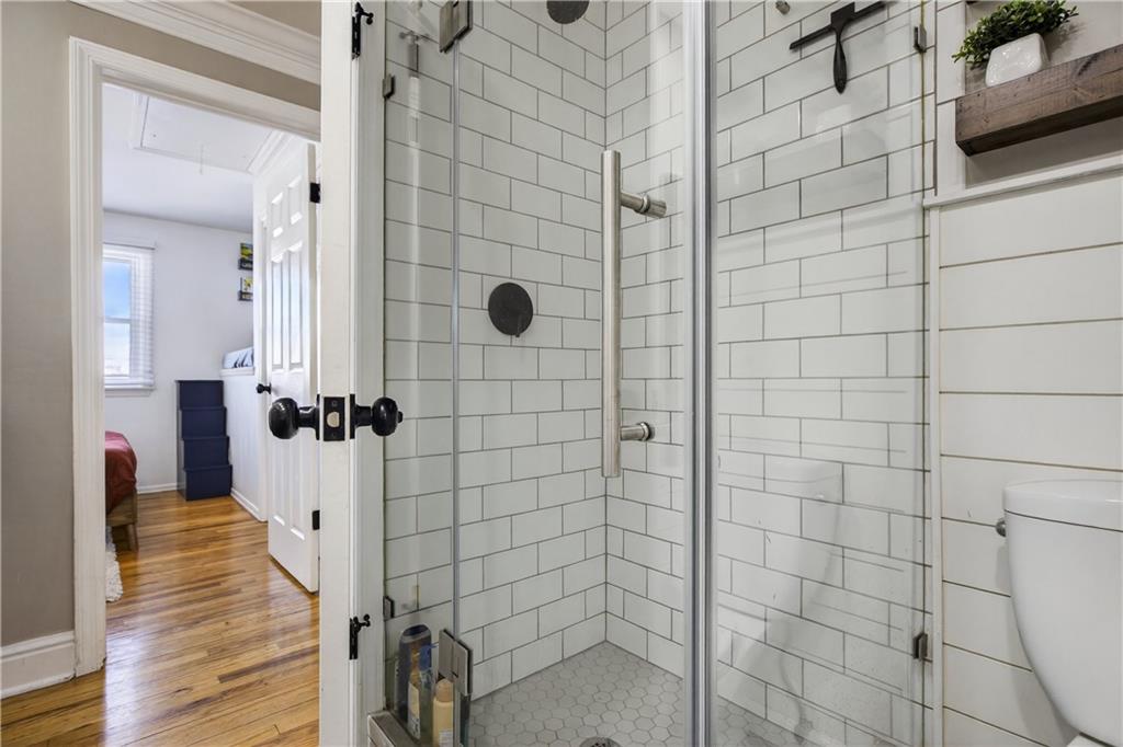 909 Bebout Road Venetia, PA 15367 - Photo 23 of 42 Full bathroom with shower