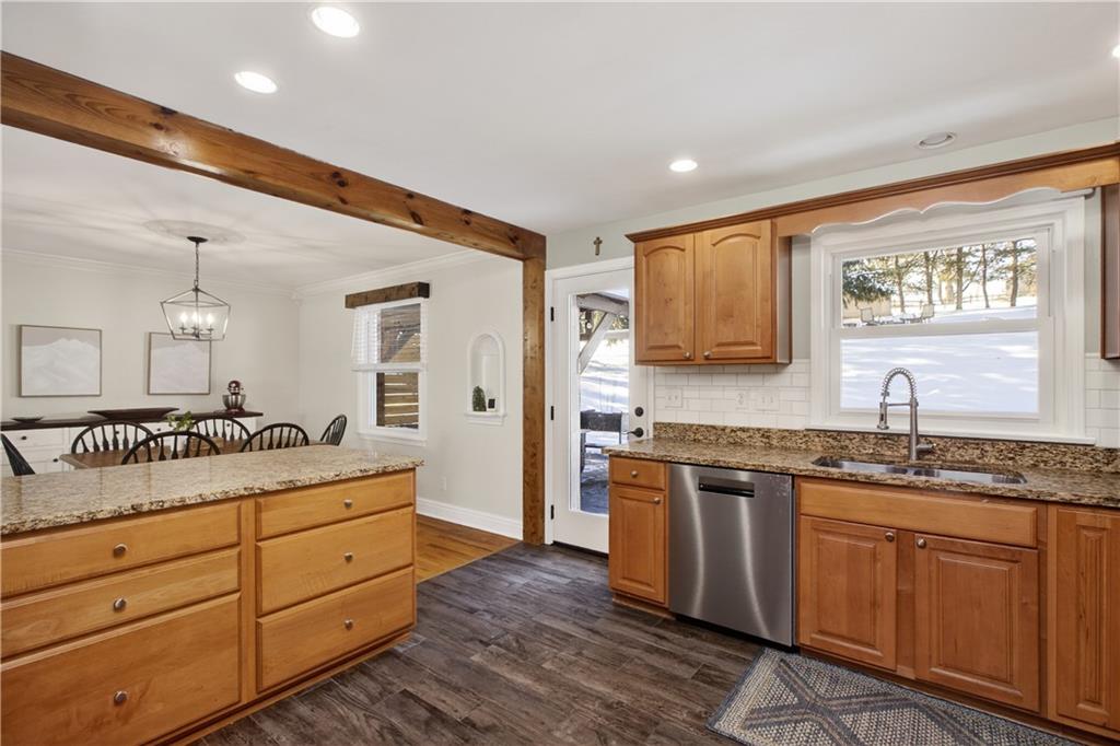 909 Bebout Road Venetia, PA 15367 - Photo 7 of 42 All updated!