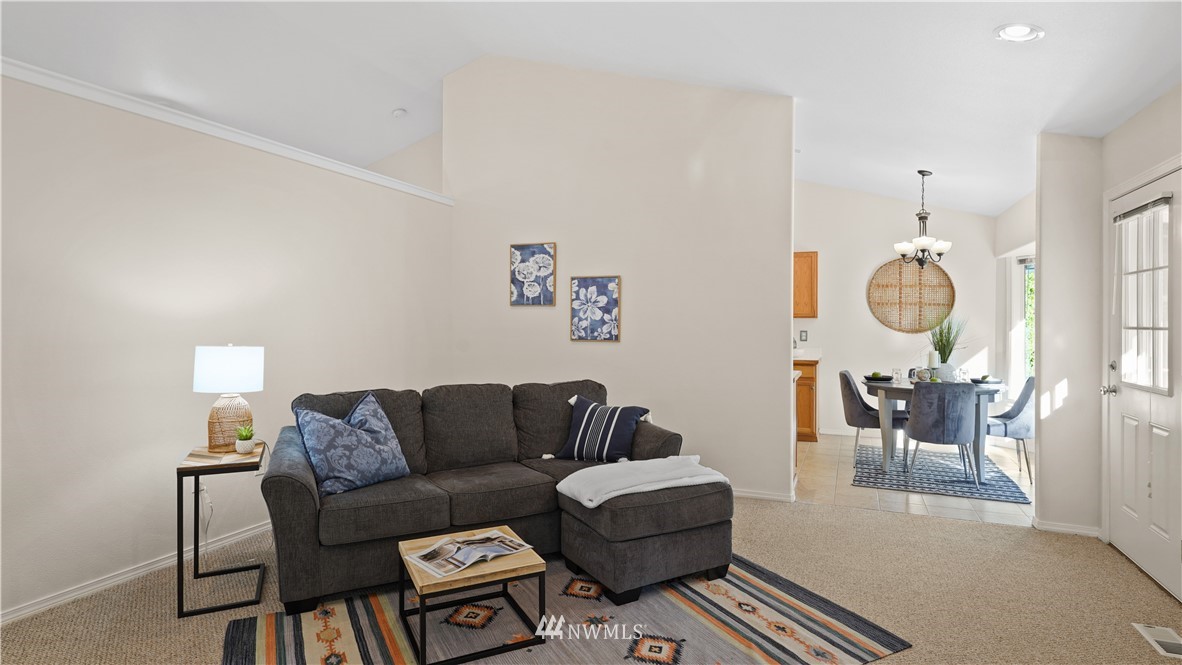 530 East Soderberg Road Allyn, WA 98524 - Photo 11 of 36 Gallery Image 11