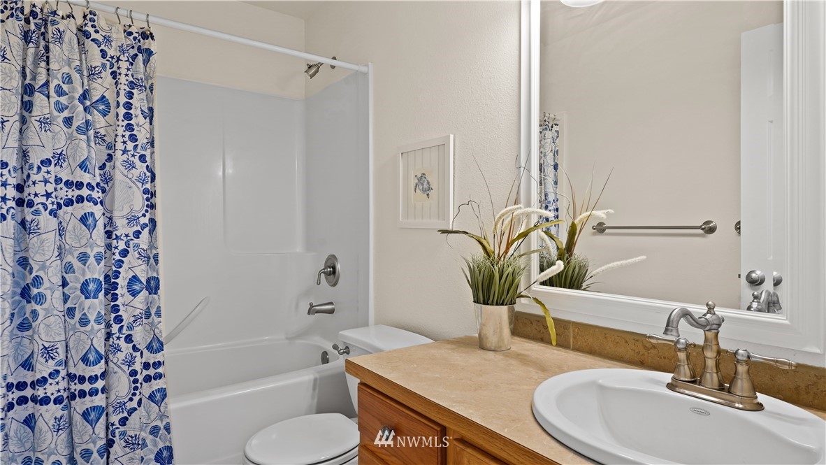 530 East Soderberg Road Allyn, WA 98524 - Photo 18 of 36 Gallery Image 18
