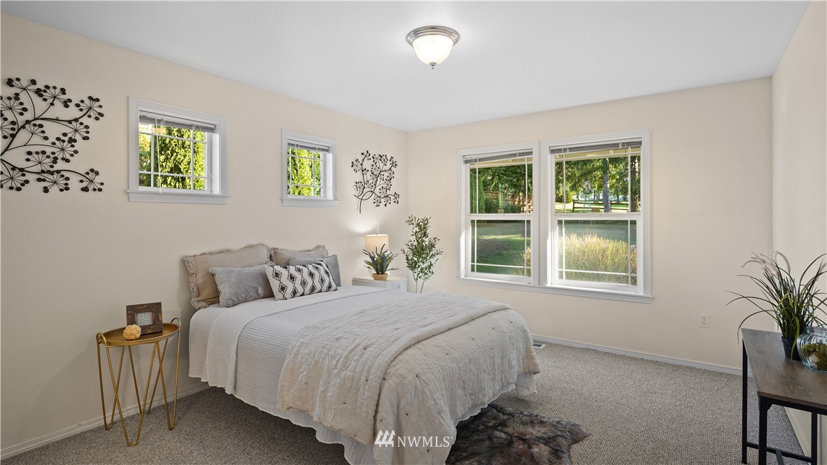 530 East Soderberg Road Allyn, WA 98524 - Photo 19 of 36 Gallery Image 19
