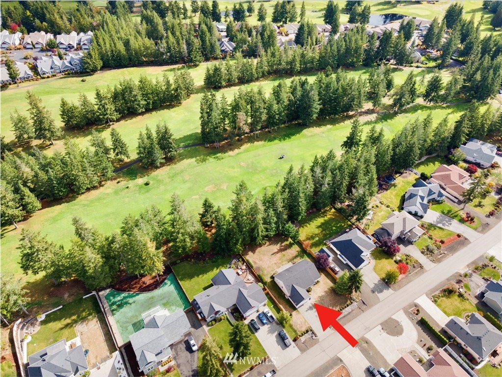 530 East Soderberg Road Allyn, WA 98524 - Photo 3 of 36 Gallery Image 3