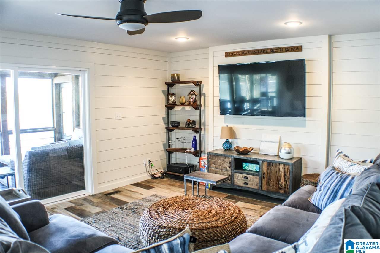 264 Nova Circle Alpine, AL 35014 - Photo 4 of 49