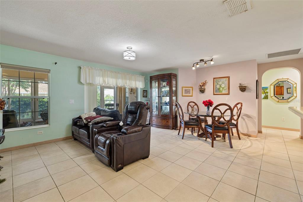 8351 Southwest 79th Circle Ocala, FL 34476 - Photo 8 of 27 Gallery Image 8