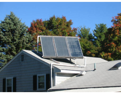 21 Ryder Road Weymouth, MA 02190 - Photo 4 of 5 Gallery Image 4