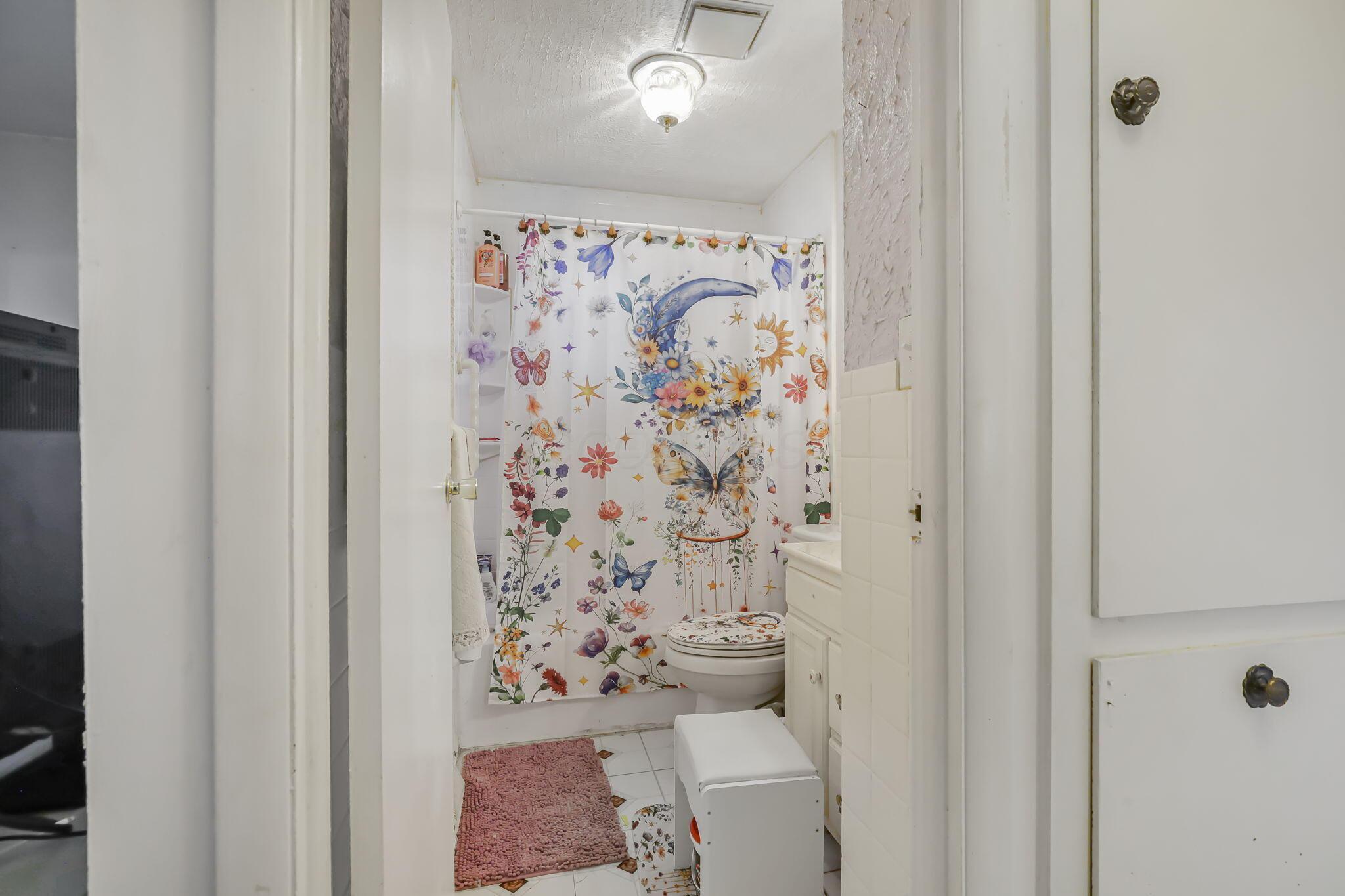 1284 Striebel Road Columbus, OH 43227 - Photo 11 of 30 27-web-or-mls-IMG_4309