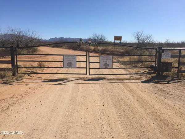 $194,985 | 18 North Dragoon Ranch Road, Unit 18, St. David, AZ 85630