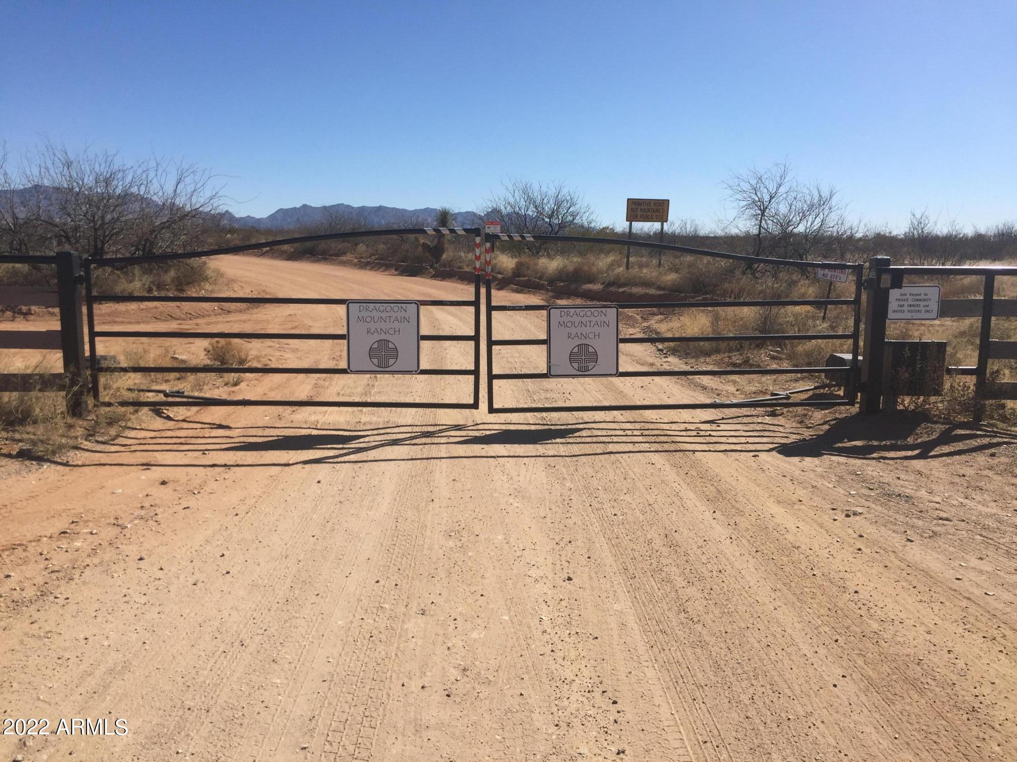 18 North Dragoon Ranch Road, Unit 18 St. David, AZ 85630 - Photo 4 of 24 DMR DRR GATE