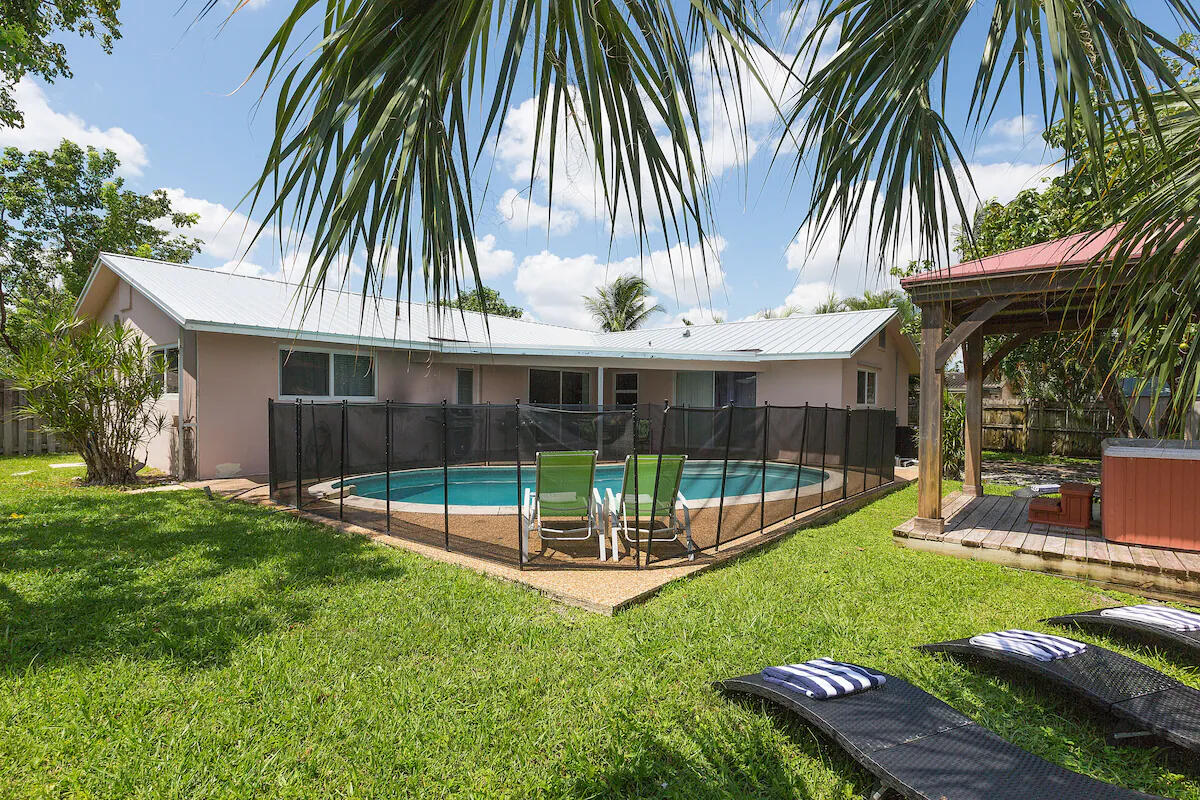 4348 Northwest 2nd Terrace Boca Raton, FL 33431 - Photo 30 of 35 3a694c47