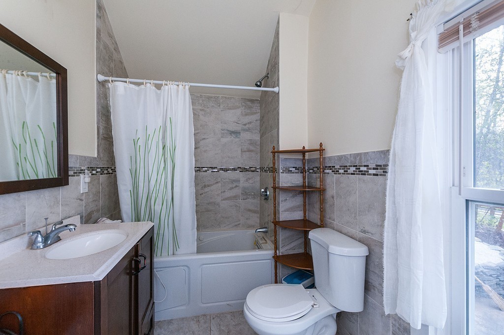 253 Main Street Wayland, MA 01778 - Photo 11 of 20 Gallery Image 11