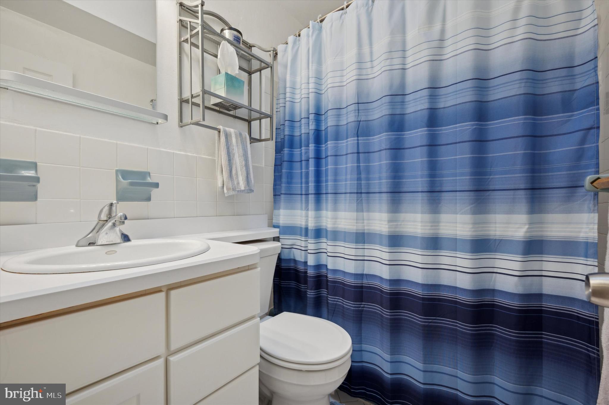 7343 Hiola Road Philadelphia, PA 19128 - Photo 27 of 35 Gallery Image 27