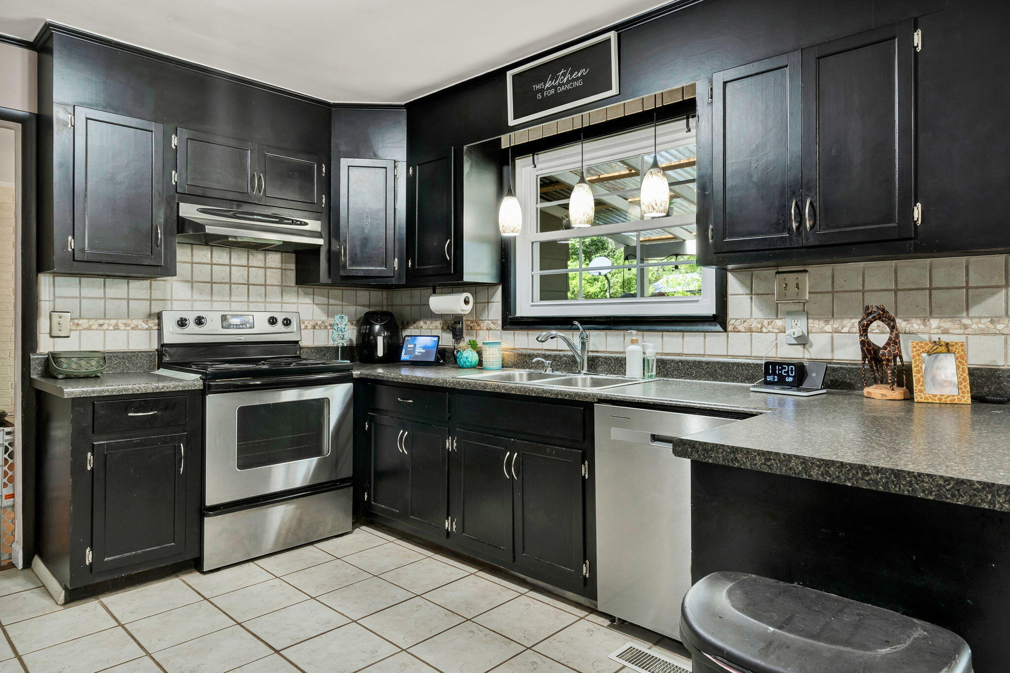 461 Yoakum Street Dayton, TN 37321 - Photo 8 of 29 17-web-or-mls-DSC07136