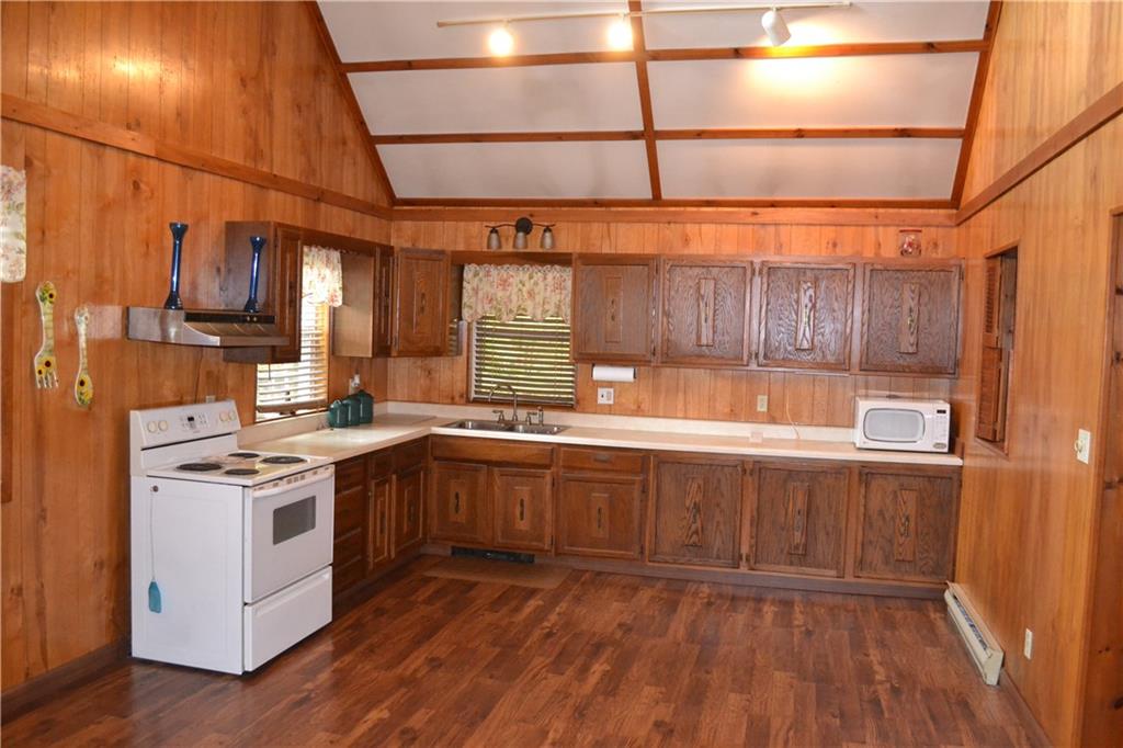 108 Hopewell Road White, PA 15462 - Photo 13 of 24