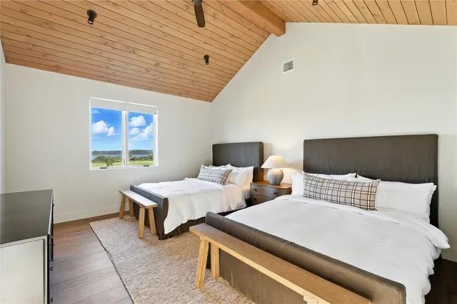 $4,209,268 | 151 Crk Holw Way, Spicewood, TX 78669