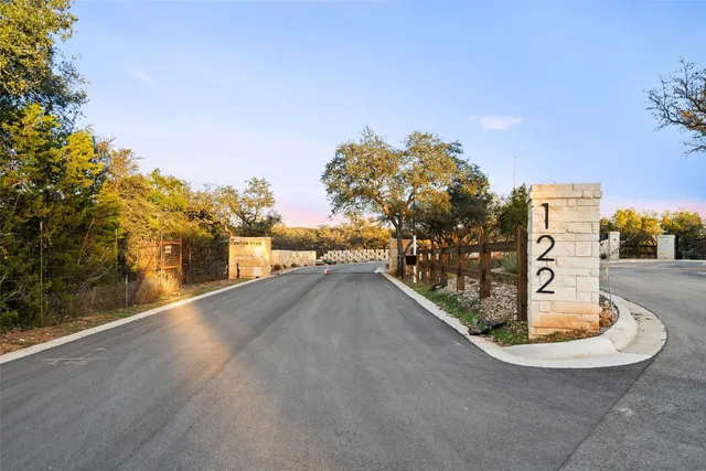 $4,209,268 | 151 Crk Holw Way, Spicewood, TX 78669