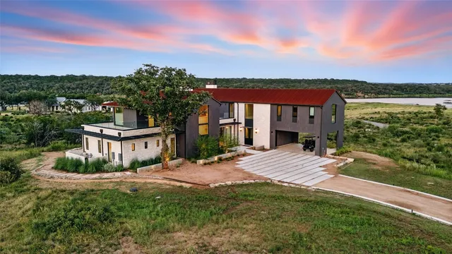 $4,209,268 | 151 Crk Holw Way, Spicewood, TX 78669